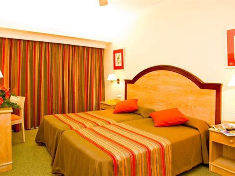 Hotel Sumba Cala Millor  Exterior photo